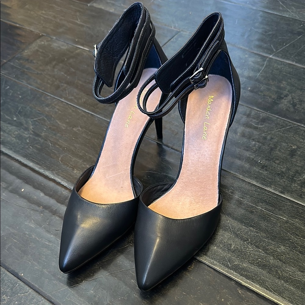 Black High-Heeled Pumps with Ankle Strap